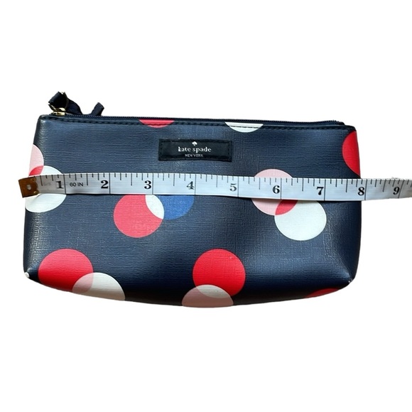Kate Spade Ellison Avenue Little Shiloh Cosmetic/Travel Case. - Picture 9 of 11